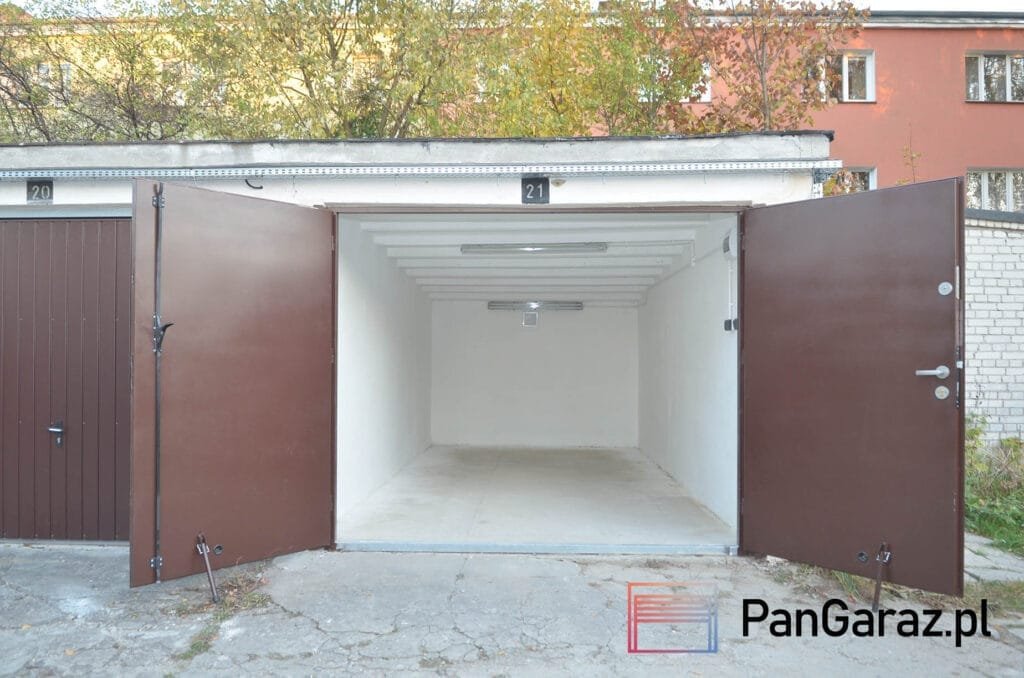 Garaż do wynajęcia - Warszawa, Włochy, Żwirki i Wigury 17