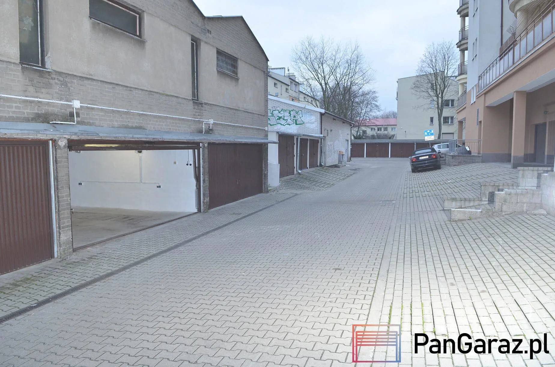 Garaż Warszawa, Praga-Południe, ul. Szklanych Domów - zdjęcie 4
